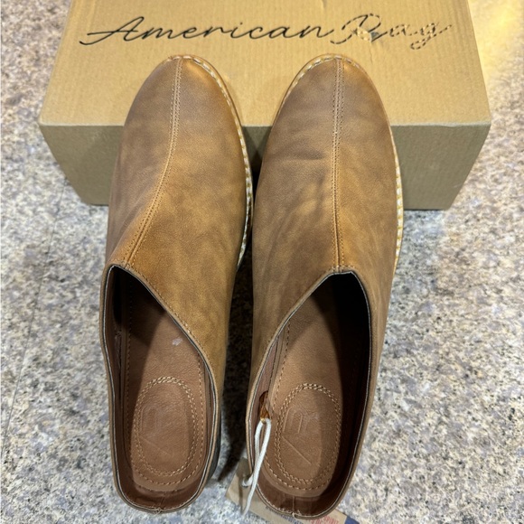 American Rag - Segovia Mule- Saddle - Size 9 NIB - Picture 2 of 9